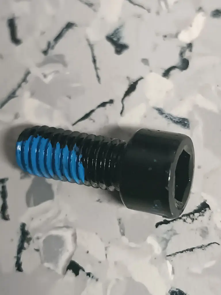 [RPU200014] SCREW M6X14 U2