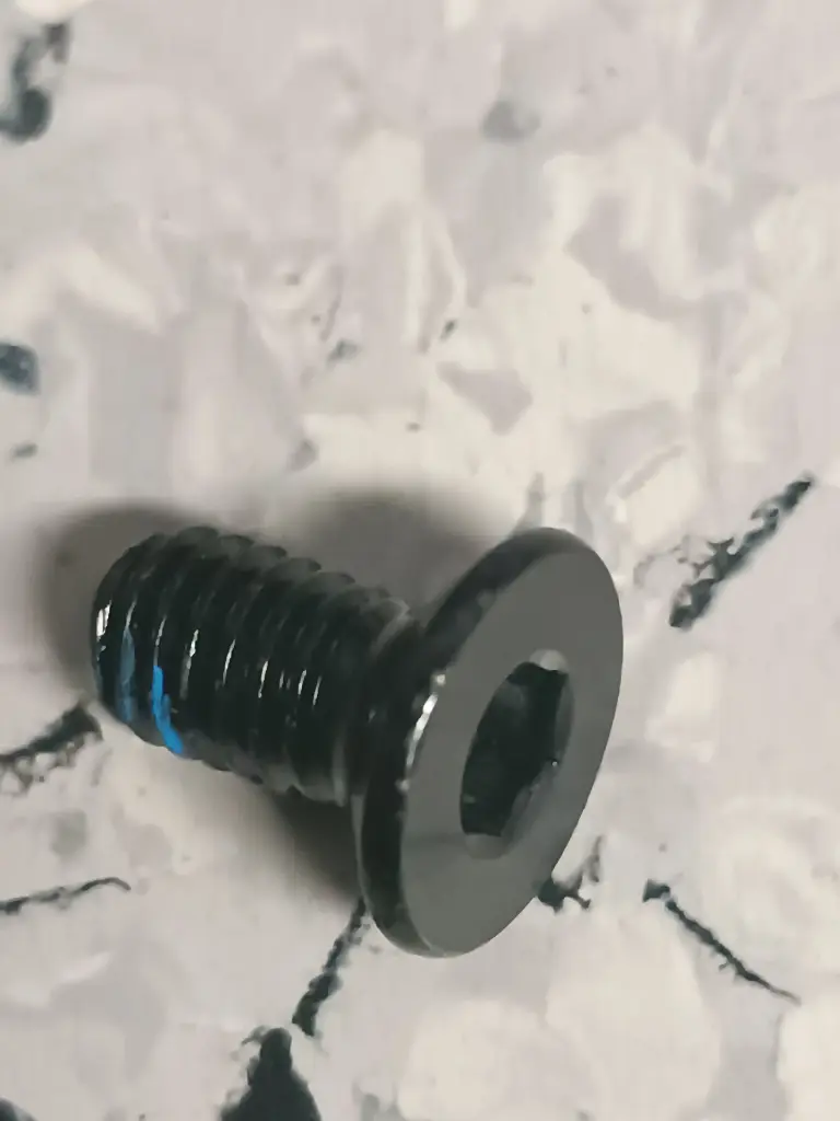 [RPU200016] SCREW M6X12 U2