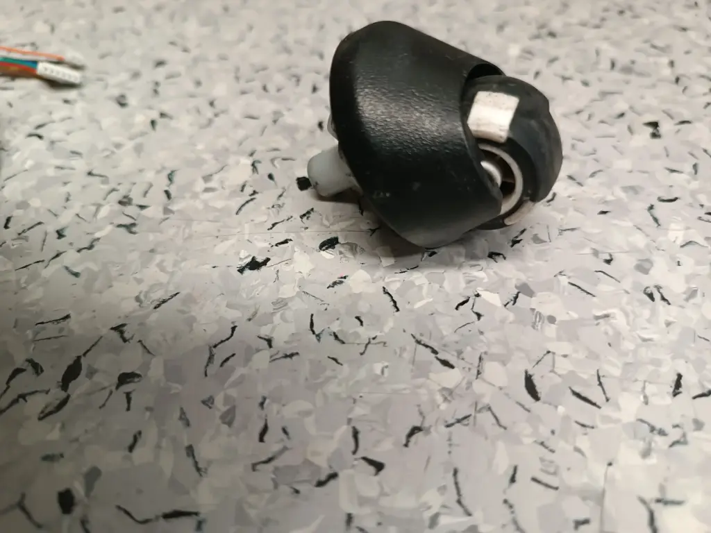[RPX601039] RUEDA DELANTERA X601